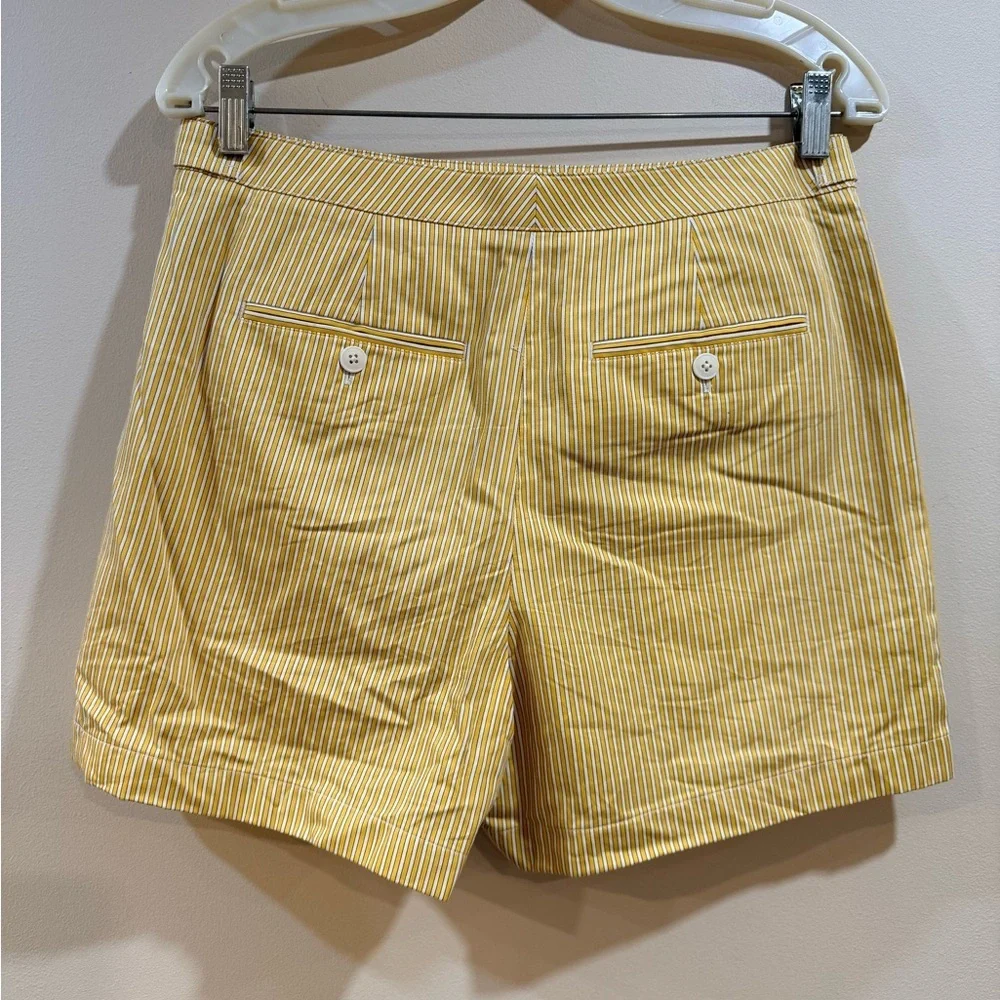 🔥NWOT Tory Burch Women’s Yellow Pinstripe High-Waist Shorts Size 6🔥